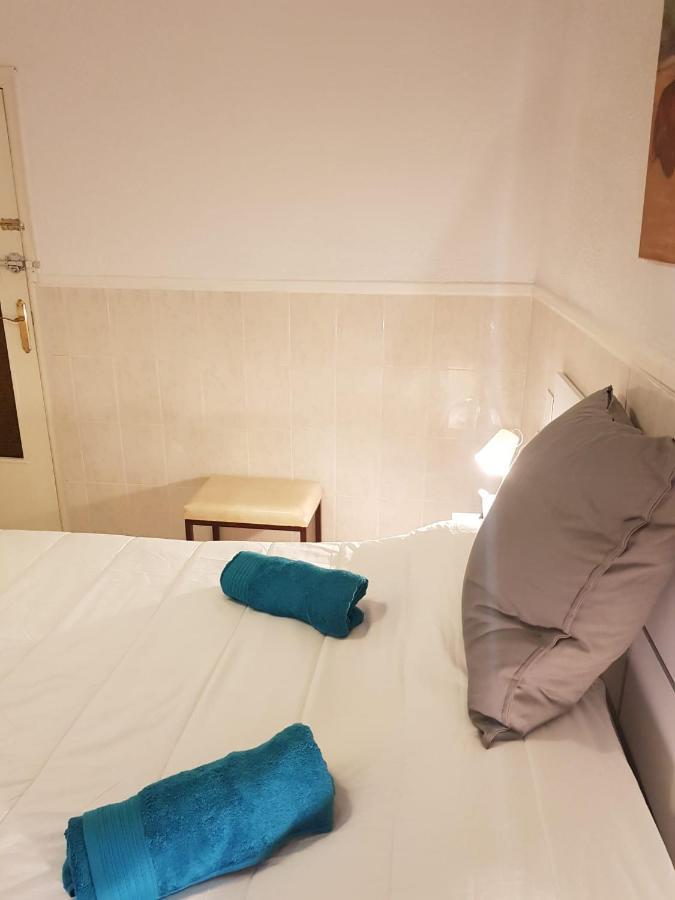 Wish Suite Dolores Leon De Triana Sevilha Exterior foto